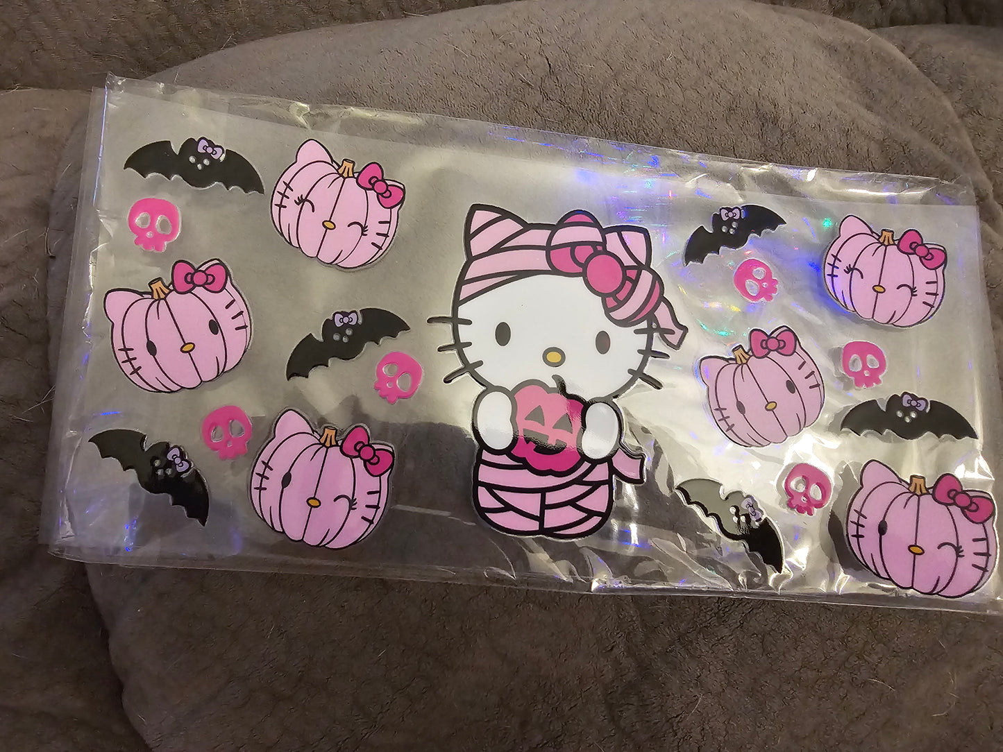 Hello kitty in pink